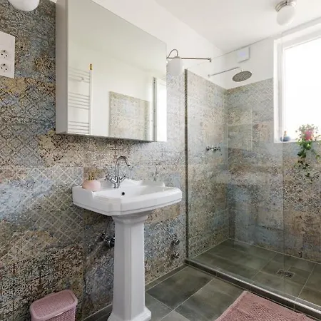 Bubbles On The Roof Apartment Budapest